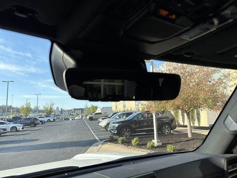 Used 2024 Lexus GX 550 image 27