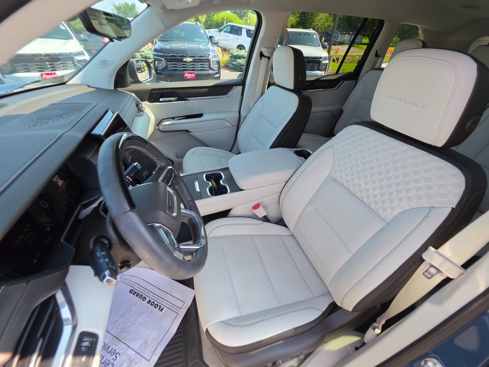 Used 2026 GMC Acadia Denali w/ Super Cruise Package AWD/4WD image 31