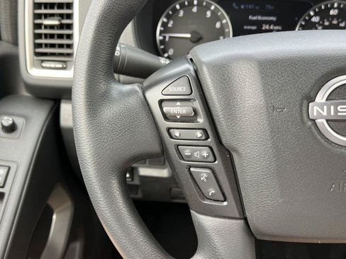 Used 2024 Nissan Frontier SV w/ Technology Package AWD/4WD image 24