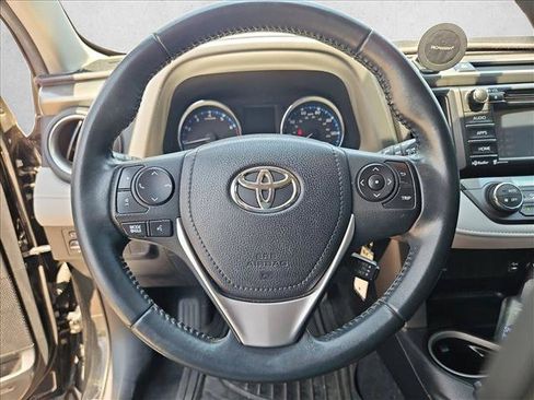 Used 2016 Toyota RAV4 XLE AWD/4WD image 13