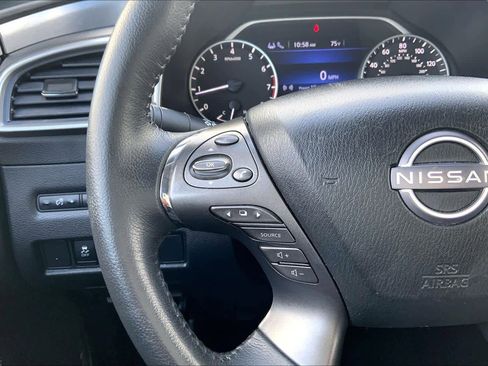 Used 2023 Nissan Murano SV image 22