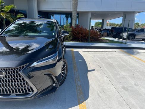 Used 2024 Lexus NX 250 FWD w/ Cold Area Package image 10