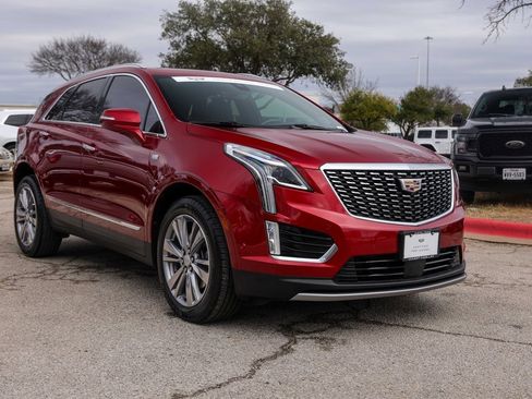 Used 2024 Cadillac XT5 Premium Luxury w/ Technology Package image 6