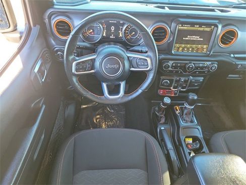 Used 2023 Jeep Gladiator Mojave w/ Cold Weather Group image 7