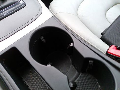 Used 2013 Audi A4 2.0T Premium image 16