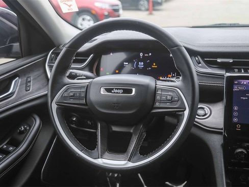 Used 2021 Jeep Grand Cherokee L Limited image 15