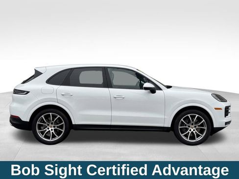 Used 2024 Porsche Cayenne image 4
