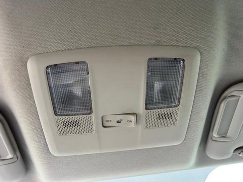 Used 2015 MAZDA MAZDA3 i Sport image 24