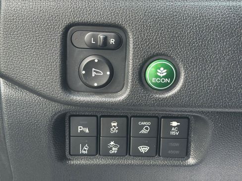 Used 2023 Honda Ridgeline Black Edition image 16