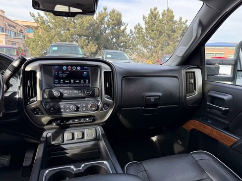 Used 2019 Chevrolet Silverado 3500 High Country w/ Duramax Plus Package image 25