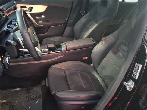 Used 2023 Mercedes-Benz CLA 250 4MATIC image 16