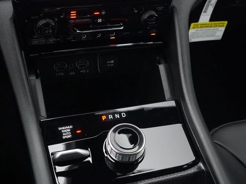 New 2025 Jeep Grand Cherokee Limited w/ Trailer Tow Package image 48