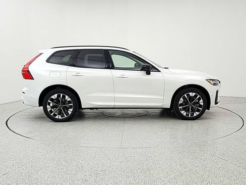 New 2026 Volvo XC60 T8 Plus w/ Climate Package AWD/4WD image 4