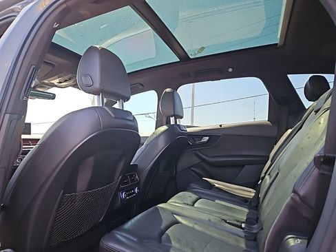 Used 2017 Audi Q7 3.0T Prestige image 28