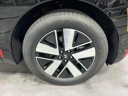 New 2026 Hyundai Ioniq 9 SEL AWD/4WD image 16