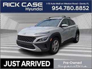 Used 2023 Hyundai Kona SEL image 1