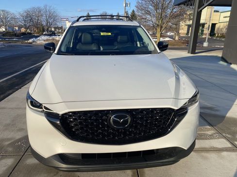 New 2025 MAZDA CX-5 Carbon Edition image 3