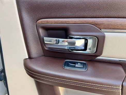 Used 2018 RAM 1500 Laramie w/ Convenience Group image 20