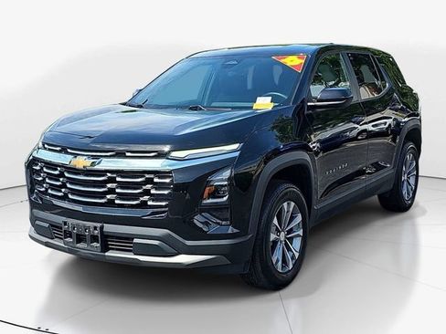 Used 2025 Chevrolet Equinox LT FWD image 7