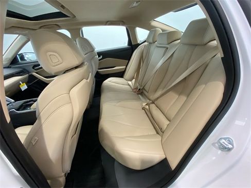 New 2025 Acura TLX w/ Technology Package image 12