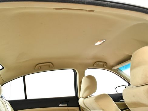 Used 2012 Honda Accord LX image 18