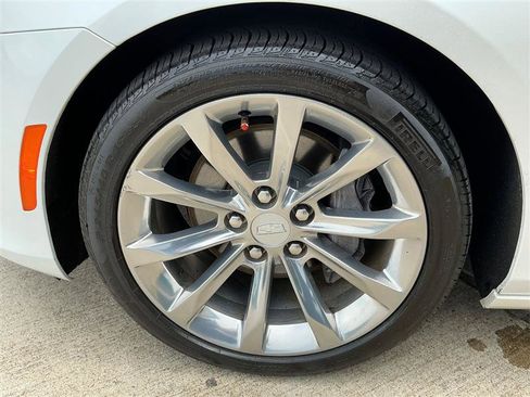 Used 2019 Cadillac CTS Luxury RWD image 21