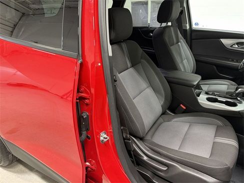 Certified 2024 Chevrolet Blazer LT w/ Convenience Package image 18