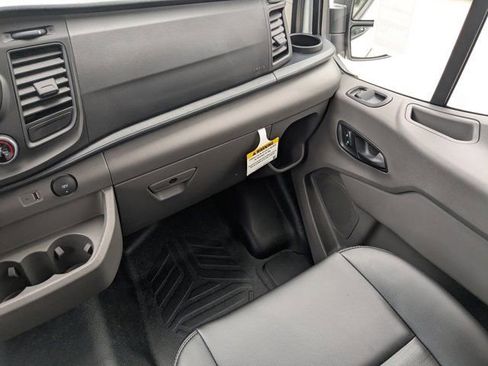 New 2025 Ford Transit 150 Low Roof image 15