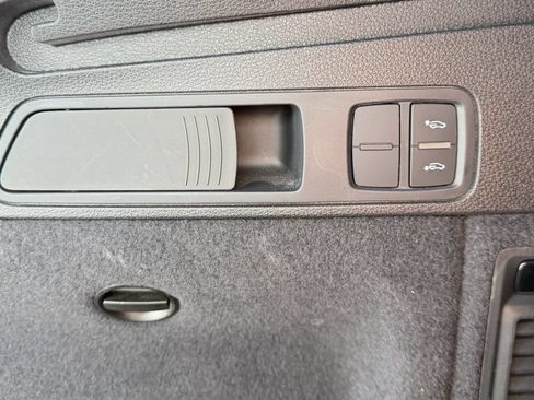 Used 2021 Audi SQ5 Prestige AWD/4WD image 35