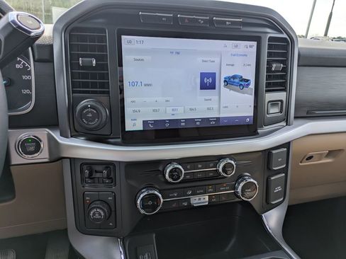 Used 2022 Ford F150 XLT w/ Equipment Group 302A High image 14