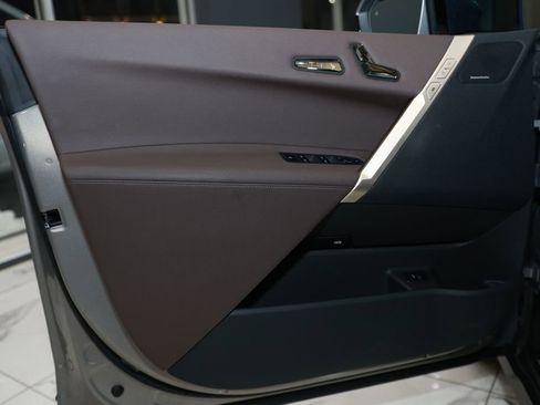 Used 2024 BMW iX xDrive50 w/ Premium Package image 13