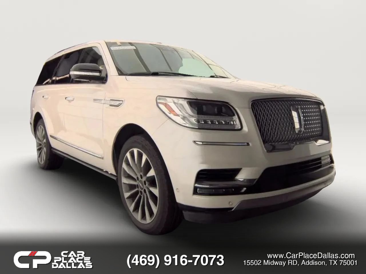 Used 2018 Lincoln Navigator Select w/ Technology Package RWD image 1