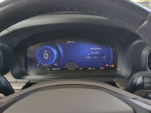 Used 2020 Ford Explorer Platinum w/ Premium Technology Package image 29