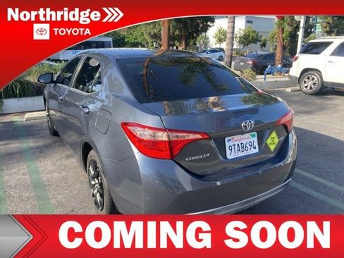 Used 2019 Toyota Corolla LE w/ Carpet Mat Package (TMS) FWD image 2