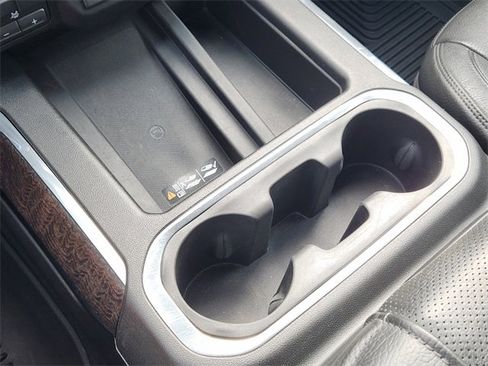 Used 2020 GMC Sierra 1500 Denali w/ Technology Package image 21