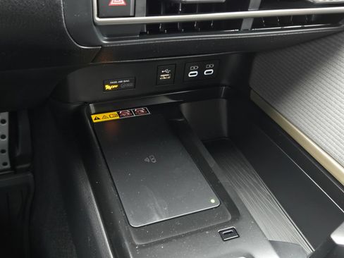 Certified 2026 Toyota Camry SE FWD image 17