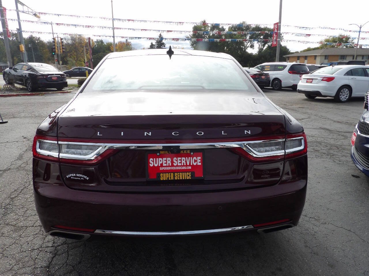 Used 2018 Lincoln Continental Reserve AWD/4WD image 4
