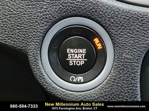 Used 2023 Dodge Charger Scat Pack w/ Navigation & Travel Group image 25