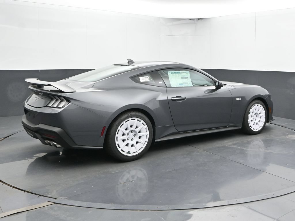 New 2026 Ford Mustang GT Premium w/ GT Performance Package RWD image 2