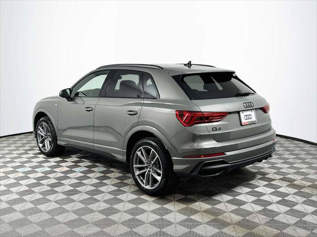 Certified 2023 Audi Q3 2.0T Premium w/ Black Optic Sport Package AWD/4WD image 5