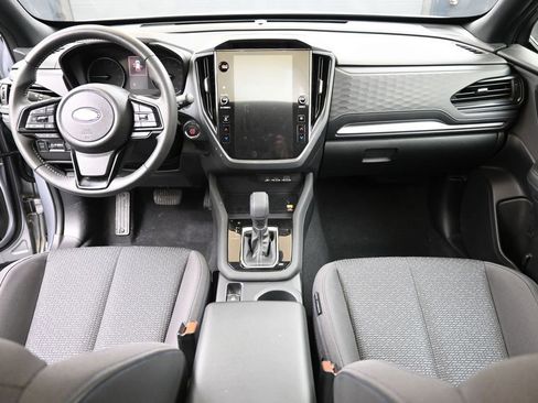 Certified 2025 Subaru Forester Premium AWD/4WD image 18
