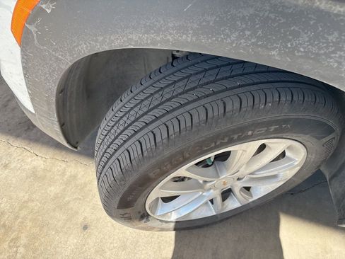 Used 2024 Chevrolet TrailBlazer LS w/ LS Convenience Package image 7