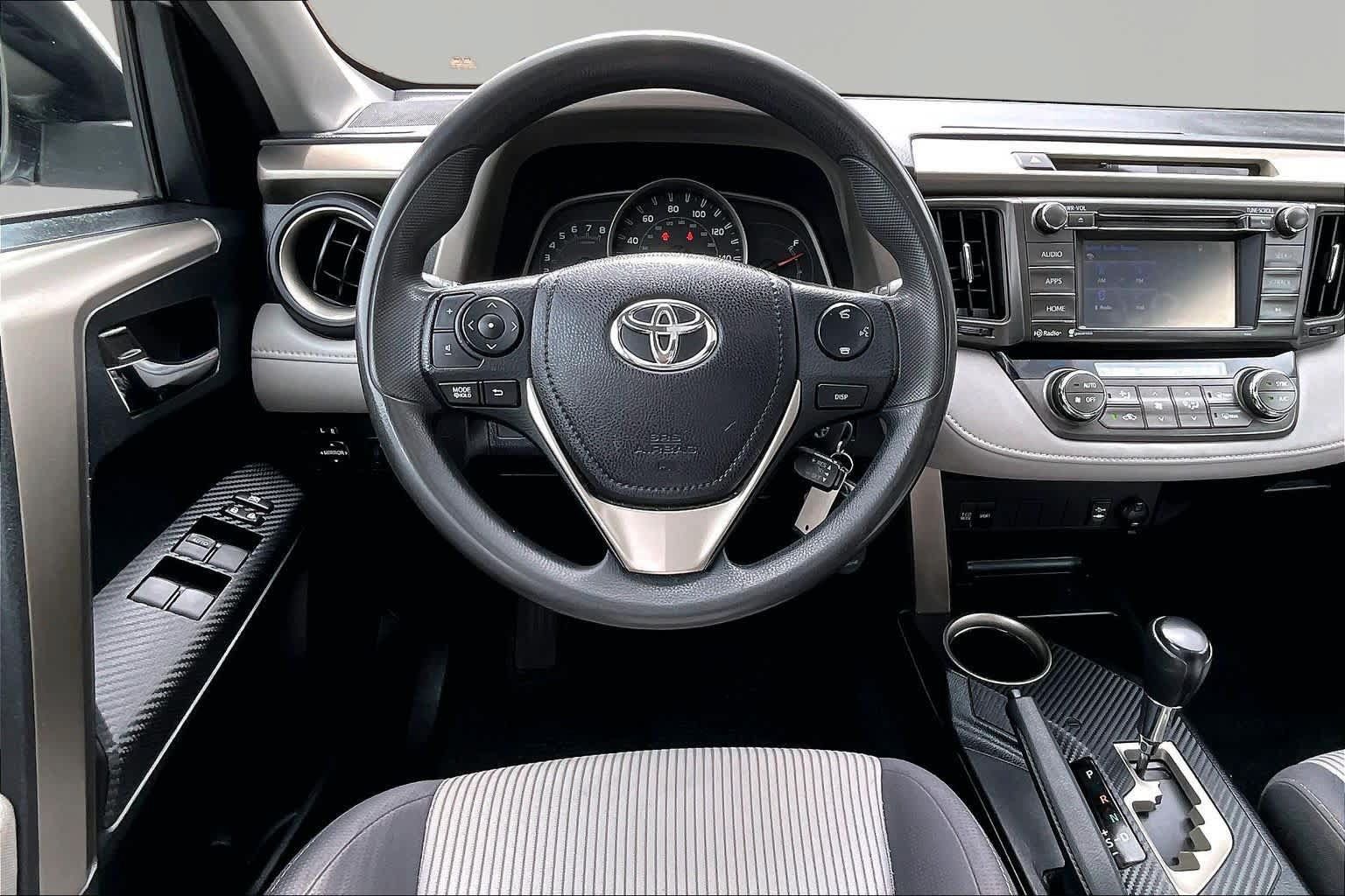 Used 2014 Toyota RAV4 XLE FWD image 6
