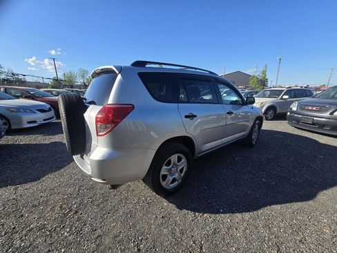 Used 2007 Toyota RAV4 2WD image 7