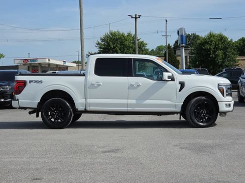 Certified 2024 Ford F150 Platinum w/ FX4 Off-Road Package AWD/4WD image 8