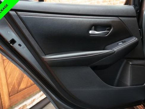 Certified 2023 Nissan Sentra SR w/ SR Premium Package image 41