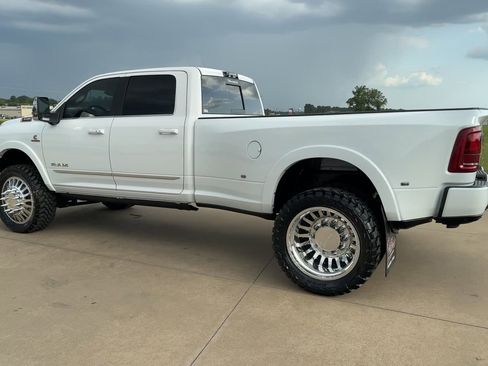 New 2025 RAM 3500 Limited image 6