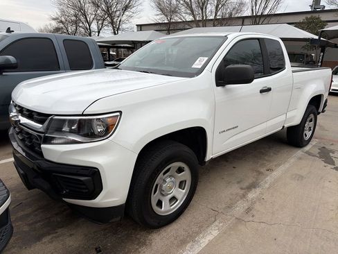 Used 2021 Chevrolet Colorado W/T image 1