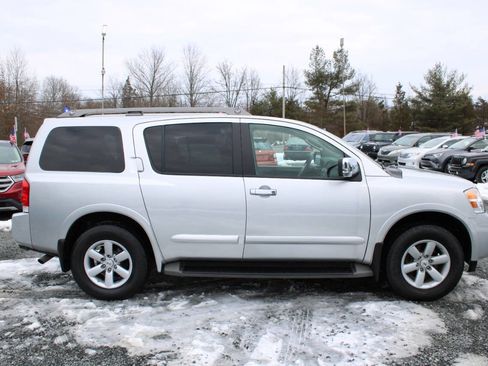 Used 2010 Nissan Armada SE image 6