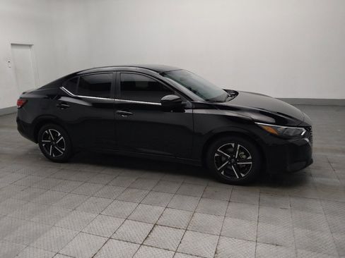 Used 2025 Nissan Sentra SV FWD image 11